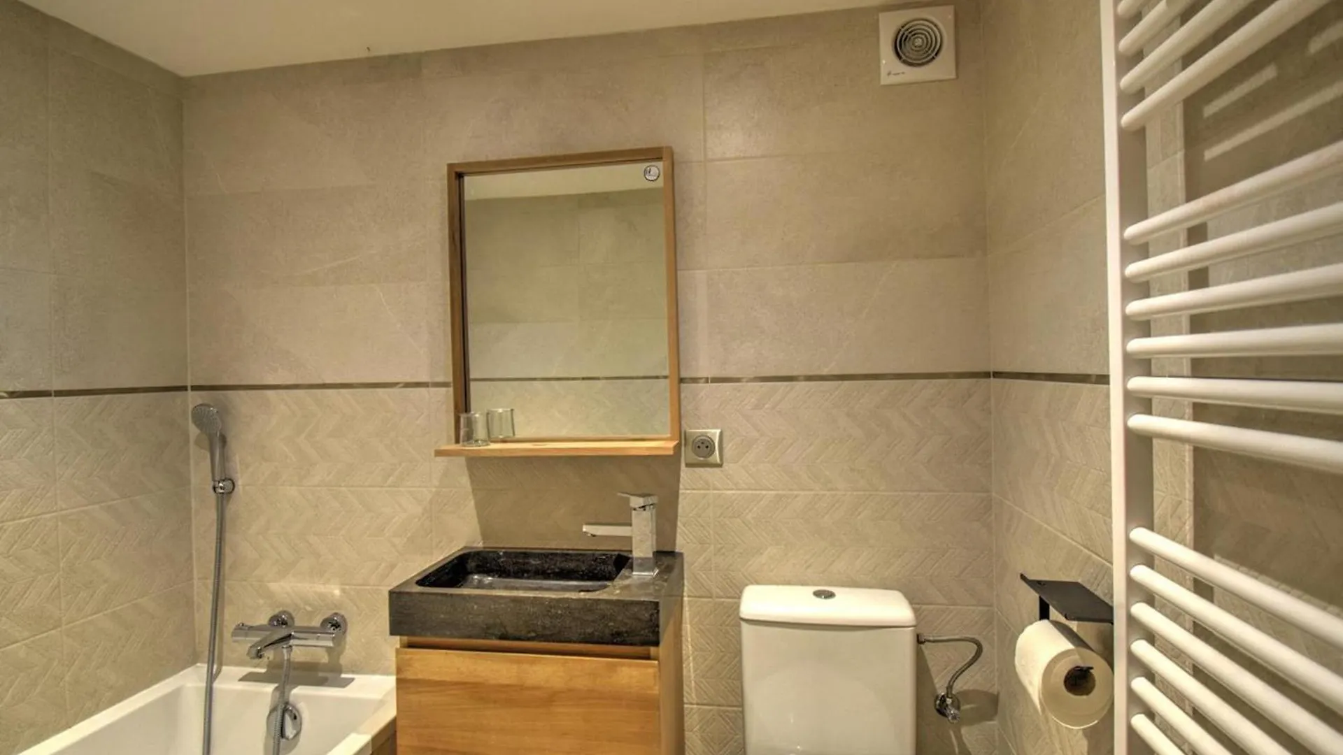 Chalet Spacieux A Morzine Avec Poele A Bois Et Wi-Fi - Fr-1-524-126 Francie
